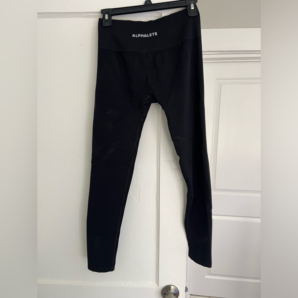 Alphalete leggings